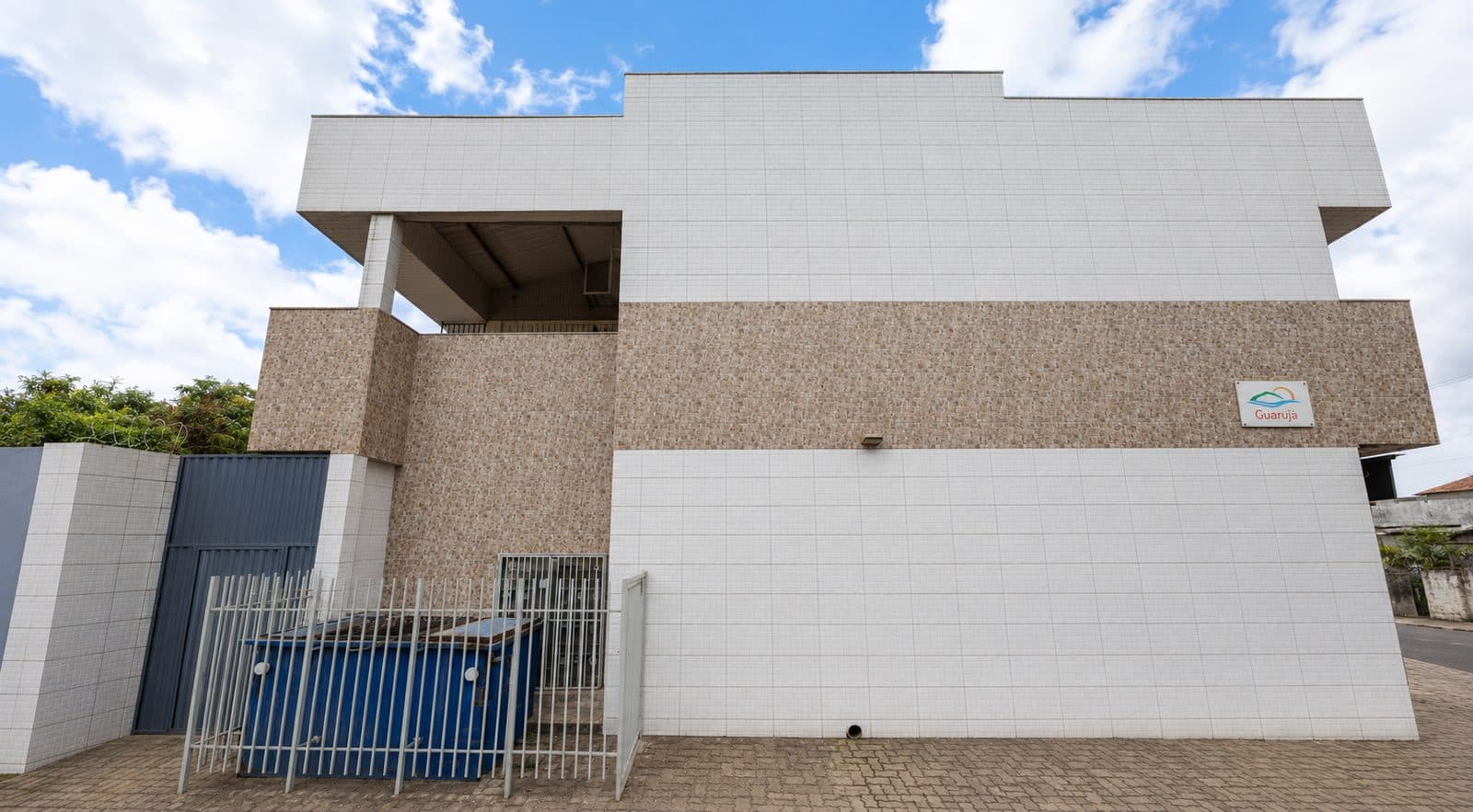 Fachada do Residencial Guarujá